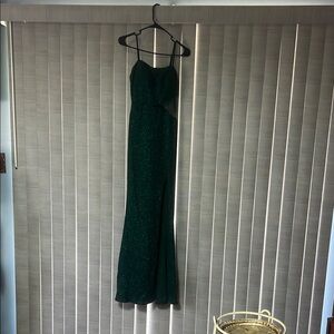 Elegant Green Evening Gown